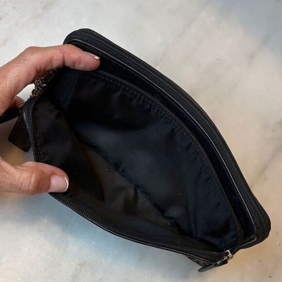 COACH Madison Needlepoint Signature Op Art Double Zip Wristlet Wallet 50392 - Picture 11 of 15